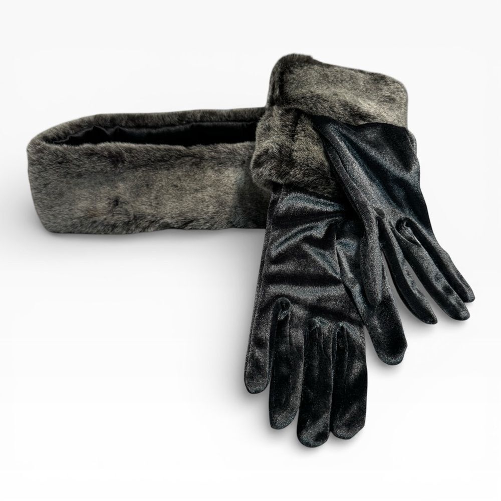 AVON Vintage Gray Women's Gloves and Headband Set
